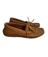 Minnetonka Women&#39;s Tan Moccasins Slippers Shoes NWOT With Minor Tear Siz... - $47.42 CAD