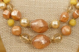 Vintage Costume Jewelry 1960s Era Japan Peach &amp; Yellow Beaded Bib Necklace - $18.52