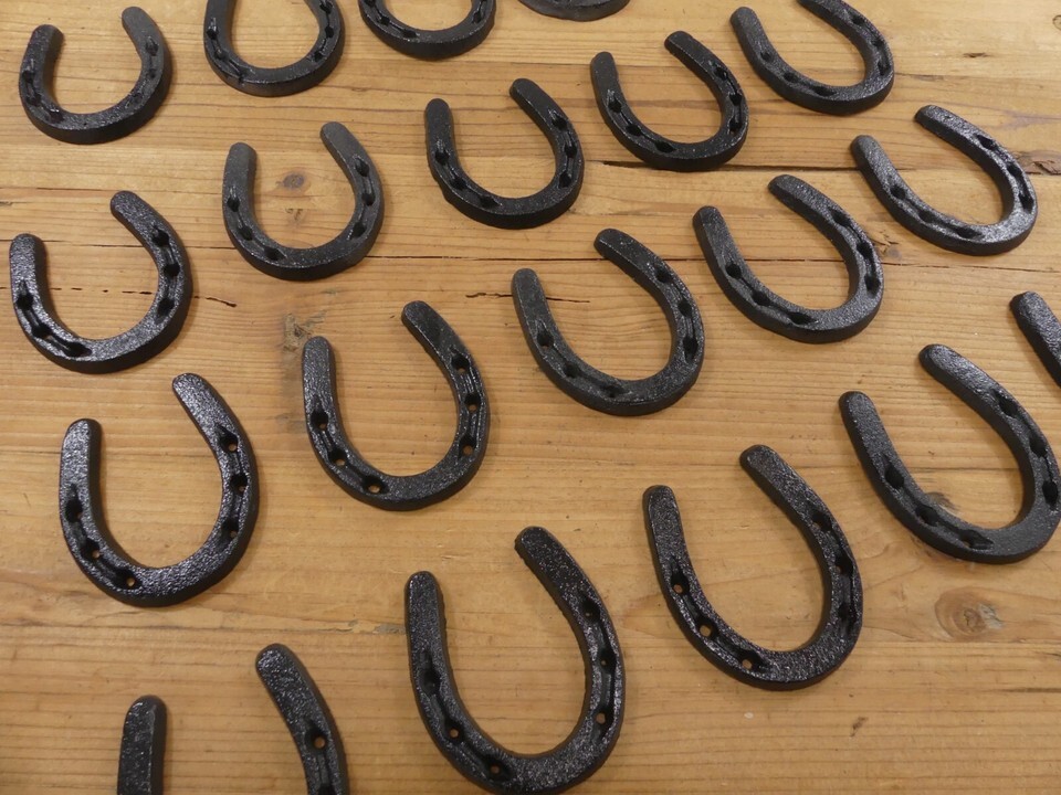 20 CAST IRON SMALL HORSESHOE 3" x 3 1/2" Horse Nick Nack LOT OF 20 BLACK COLOR Item image 2