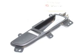 12-15 VOLKSWAGEN PASSAT FRONT RIGHT PASSENGER INTERIOR DOOR RELEASE HANDLE Q0959 image 3