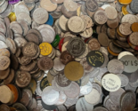 5 lb 6 oz Mixed Plastic Tokens / Coins - £28.76 GBP