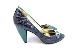 Gracienne Pump Stiletto Heels Green Pearl Patent Leather Peep Toe Gold T... - $29.00