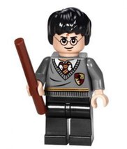 LEGO Harry Potter (Gryffindor 2010) Harry Potter Minifigure - $17.50