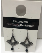 Halloween Spooky Bat Dangle Earrings NEW - $4.95