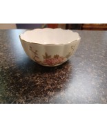 1977 Royal Doulton Canton Petal Bowl 4-1/2”  Scalloped Edge - $1,222.90 MXN