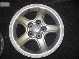 Wheel 16x6-1/2 5 Spoke Alloy Fits 01-04 SANTA FE 441549 - £45.96 GBP