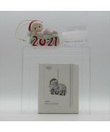 Precious Moments Baby&#39;s First Christmas 2021 Porcelain Ornament GIRL 211005 - €24,80 EUR