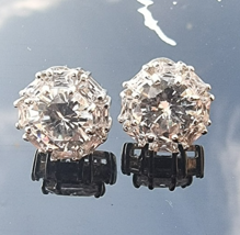 925 STERLING SILVER SPARKLING  ROUND 8 mm.WHITE TOPAZ STUD EARRINGS - $703.88 MXN
