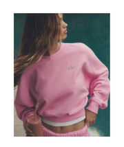 Nwt Alo Yoga Cropped Accolade Crewneck Sweet Pink Size S Rare Sold Out Color! - £206.49 GBP