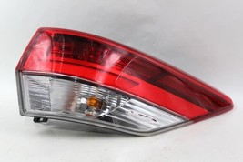 Right Passenger Tail Light Quarter Panel Fits 17-19 Toyota Highlander Oem #24968 - $202.49
