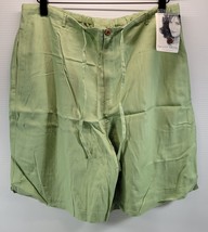 L) Women Jaclyn Smith Classic Solid Green Shorts Size XL - £9.46 GBP