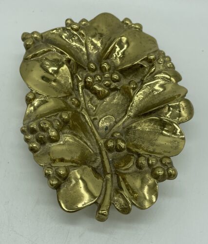 Primary image for Vintage Virginia Metalcrafters Mistletoe Leaf Ashtray 4.5"x3.5" Gorgeous Heavy