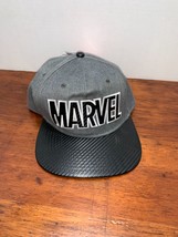 NEW DISNEY MARVEL CARBON FIBER SNAPBACK HAT CAP ADULT SZ FLAT BRIM  - £15.94 GBP