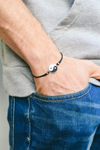 Yin Yang bracelet for men with black and white Yin Yang charm, yoga jewelry - £9.00 GBP
