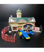 Department 56 Snow Village Christmas Air Hangar #1 &amp; Blue Airplane in Bo... - €72,46 EUR