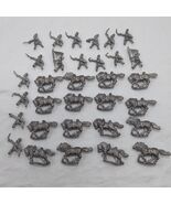 Lot Of (16) Metal Cavalry Infantry With Swords Miniatures 1 1/4&quot; - €17,71 EUR