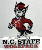 N.C. STATE WOLF PACK LICENSED SHELIA&#39;S NCAA FOOTBALL WOOD PLAQUE/SIGN - £19.58 GBP