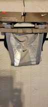New Nike Lightweight Reflective Running Vest Unisex Sz S/M, 80722 Men and Women - £16.61 GBP