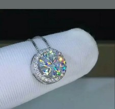 2.Ct Rond Imitation Diamant Halo Femmes Collier 14K Plaqué or Blanc - £65.41 GBP