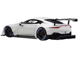 2018 Aston Martin Vantage GTE Le Mans PRO White w Carbon Accents 1/18 Mo... - £122.38 GBP