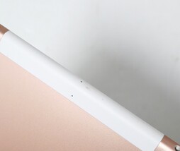 Apple iPad 8th Gen. 32GB, Wi-Fi + 4G (Unlocked), 10.2" MYN62LL/A - Gold image 8