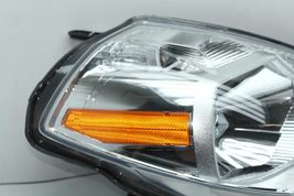 Passenger Right Headlight Hatchback Fits 07-12 VERSA 71418 image 4