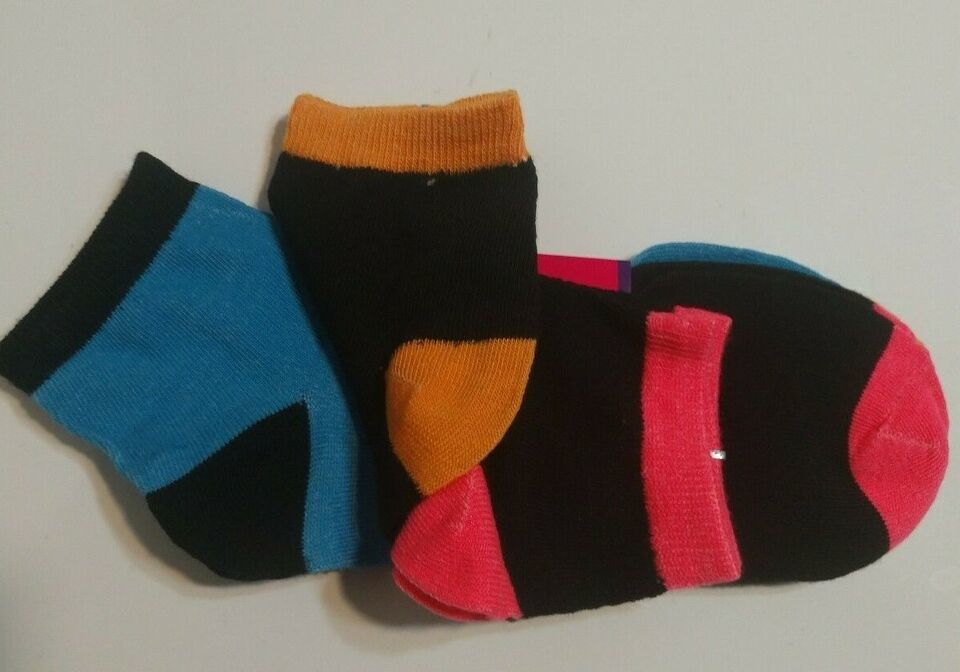 Women's Fancy Assorted Designs-3 Colors Ladies ankle socks 9-11 cotton blend