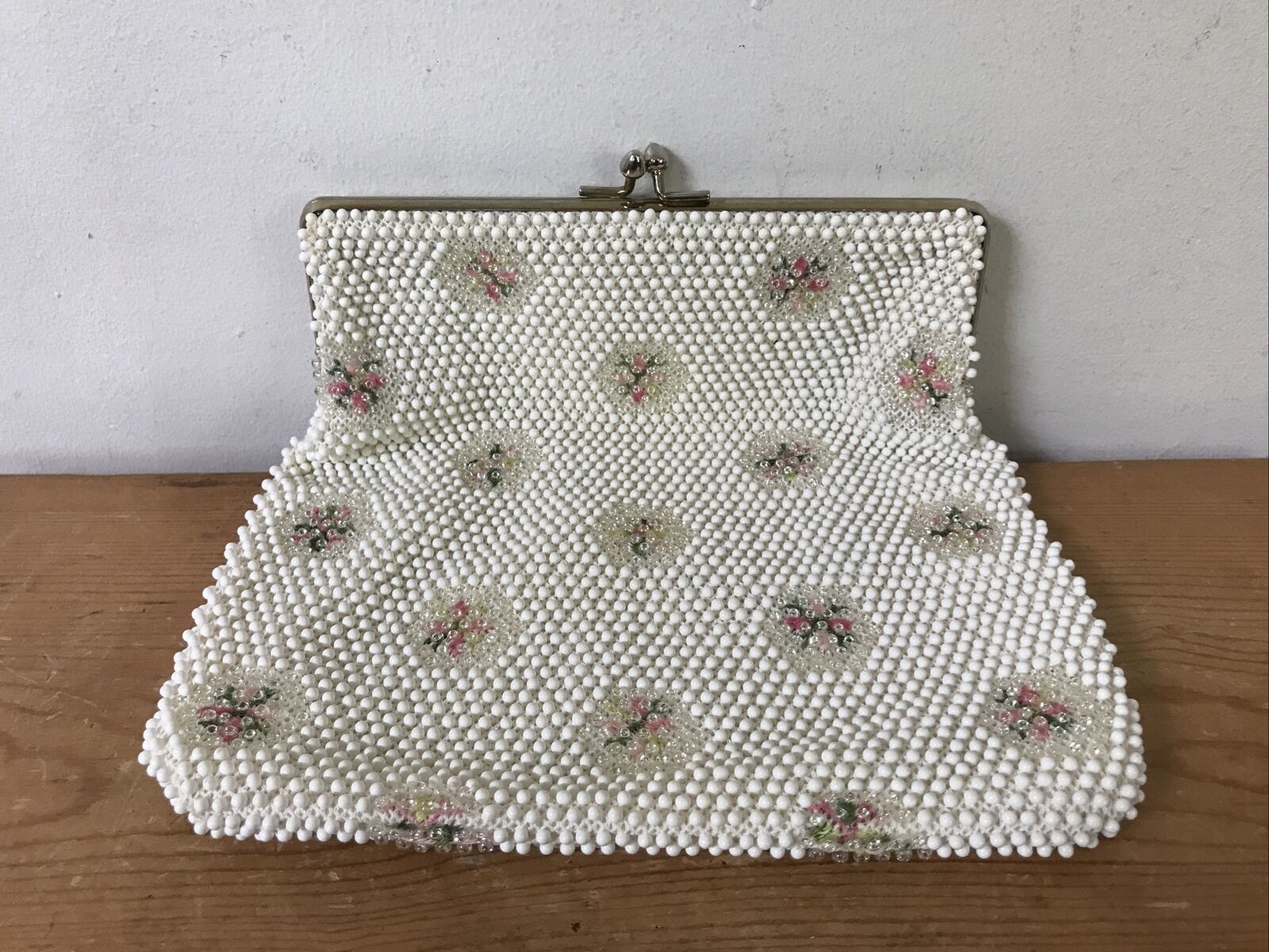 Primary image for Vintage Corde Bead Womens White Floral Formal Beaded Clutch Purse Handbag Bag