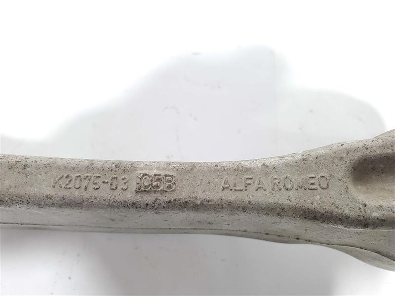 Right Rear Upper Pair Control Arm OEM 2017 2018 2019 Alfa Romeo Giulia  Item image 2