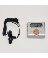 RCA LYRA Expandable 64MB MP3 Digital Player Bundled w/ Earbuds Belt Clip... - $34.64 CAD