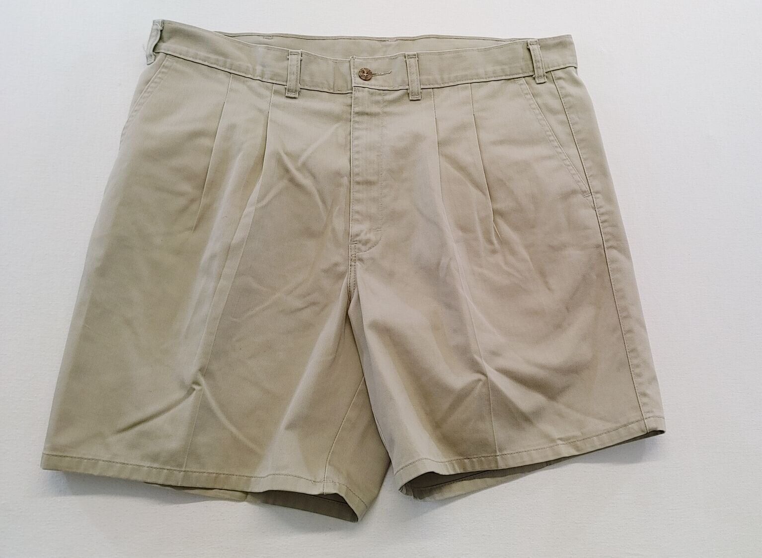 Denver Hayes Men&#39;s Vintage Chino Shorts Size 36 Pleated Front Beige Cott... - $7.92