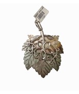 NEW Exquisite Natural Leaf Shape Carved Shell Pendant Handcrafted Jewelry - £31.38 GBP