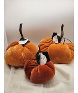 NEW-Set of 3, Perfect Fall Table With Velvet Pumpkin by Debi Lilly - £19.97 GBP