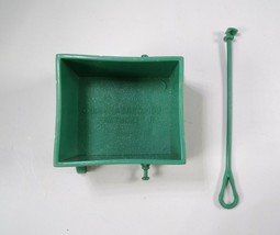 G. I. Joe ARAH Chameleon Swamp Skier Accessories: Green Bin and Broken Tow Rope - £9.20 GBP