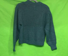 Universal Thread Women’s Green Sweater XS - £15.17 GBP