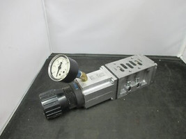  Festo LR-ZP-A-D-2 Pressure Regulator 35970w/ Wika Gauge TESTED  - $1,275.67 MXN