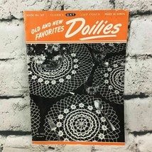 Old &amp; New Favorites Doilies Pattern Book The Spool Cotton Company Vintage 1944 - £15.54 GBP