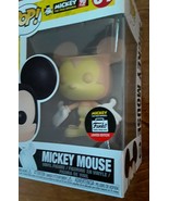 NEW Exclusive Funko Pop Disney Peaches &amp; Cream 01 Mickey Mouse 90yrs LTD... - €17,06 EUR