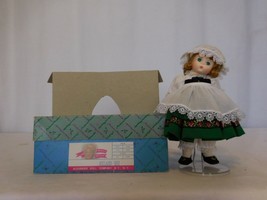 Madame Alexander Doll &quot;Ireland&quot; #551 Vintage  8 Inch!!! + Stand - £12.67 GBP