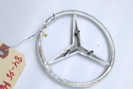 86-95 MERCEDES-BENZ W124 REAR TRUNK LID CHROME BADGE Q1383 image 9