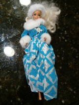 Mattel Winter Renaissance Barbie Doll 1996 ~ VGUC - £14.11 GBP