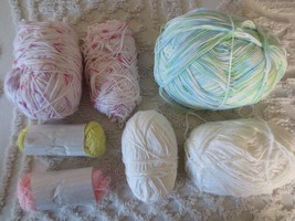 1-1/2 Pounds Whites &amp; Pastels Baby Weight Acrylic Yarn - Unlabeled - £7.51 GBP