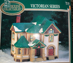 VTG Dickens Collectables Victorian Porcelain Lighted House Dept 56 Painted 1994 - £31.06 GBP