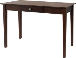 Occasional Table In Antique Walnut With Winsome Wood, Rochester. - £83.33 GBP