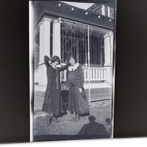 Vintage Photo Negative Two Young Women In Dresses 1920 - $193.90 MXN