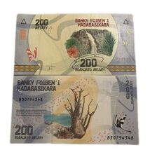 2017 Madagascar 200 Ariary Banknote UNC Madagascar Palm Waterfall - $2.13