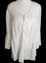 Crown &amp; Ivy Coverup Top White Lace Up Front Eyelets Hem &amp; Sleeves Size 2X - £18.60 GBP