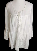 Crown &amp; Ivy Coverup Top White Lace Up Front Eyelets Hem &amp; Sleeves Size 2X - £18.98 GBP