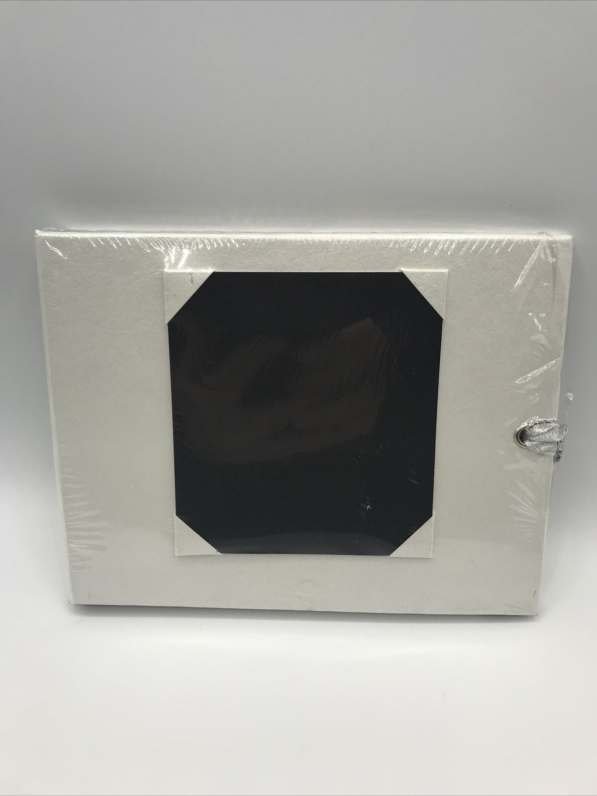 Something Different Guest Book/ Journal White 32 Pages 7.5&quot; x 5.75&quot; New - $18.35