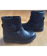 CLARKS Children Kids Biker Style Boot Black Leather Sz 8 US / 25 EU - $52.80 CAD